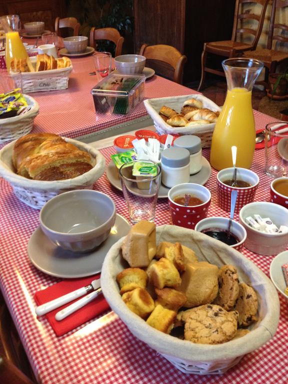 Domaine De La Courillere Bed & Breakfast Le Boupere Ngoại thất bức ảnh