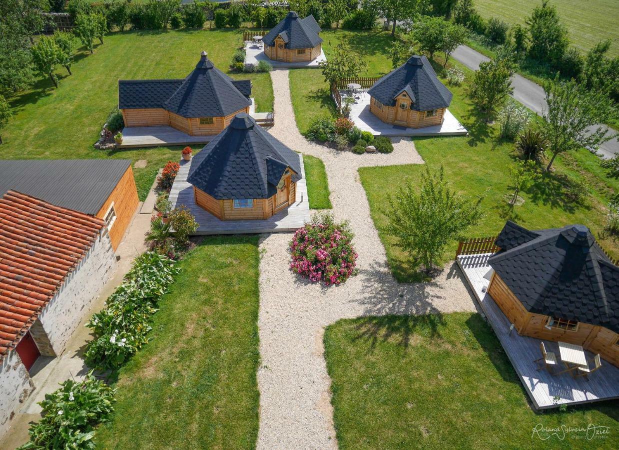 Domaine De La Courillere Bed & Breakfast Le Boupere Ngoại thất bức ảnh