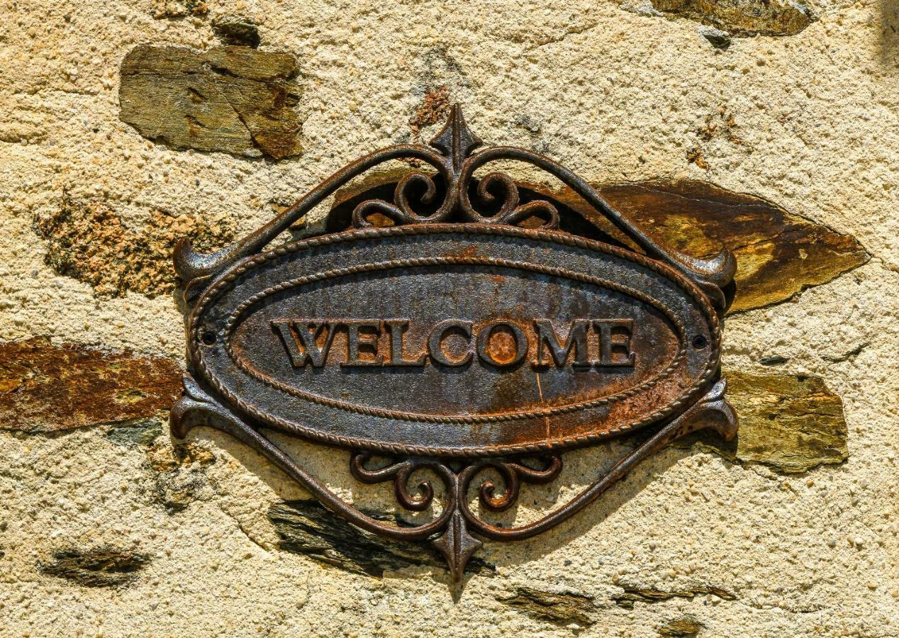 Domaine De La Courillere Bed & Breakfast Le Boupere Ngoại thất bức ảnh